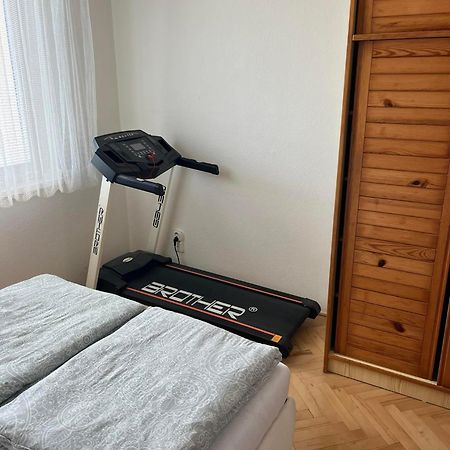 Ubytovani V Soukromi S Infrasaunou, Bezeckym Pasem A Cyklotrenazerem Apartment Jesenik Exterior photo